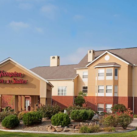 Hampton Inn & Suites Cleveland-Southeast-Стрийтсбъро Екстериор снимка